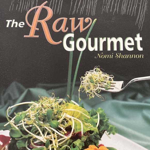 The Raw Gourmet by Nomi Shannon - Photography by Edmond Fong - Picture 3 of 16
